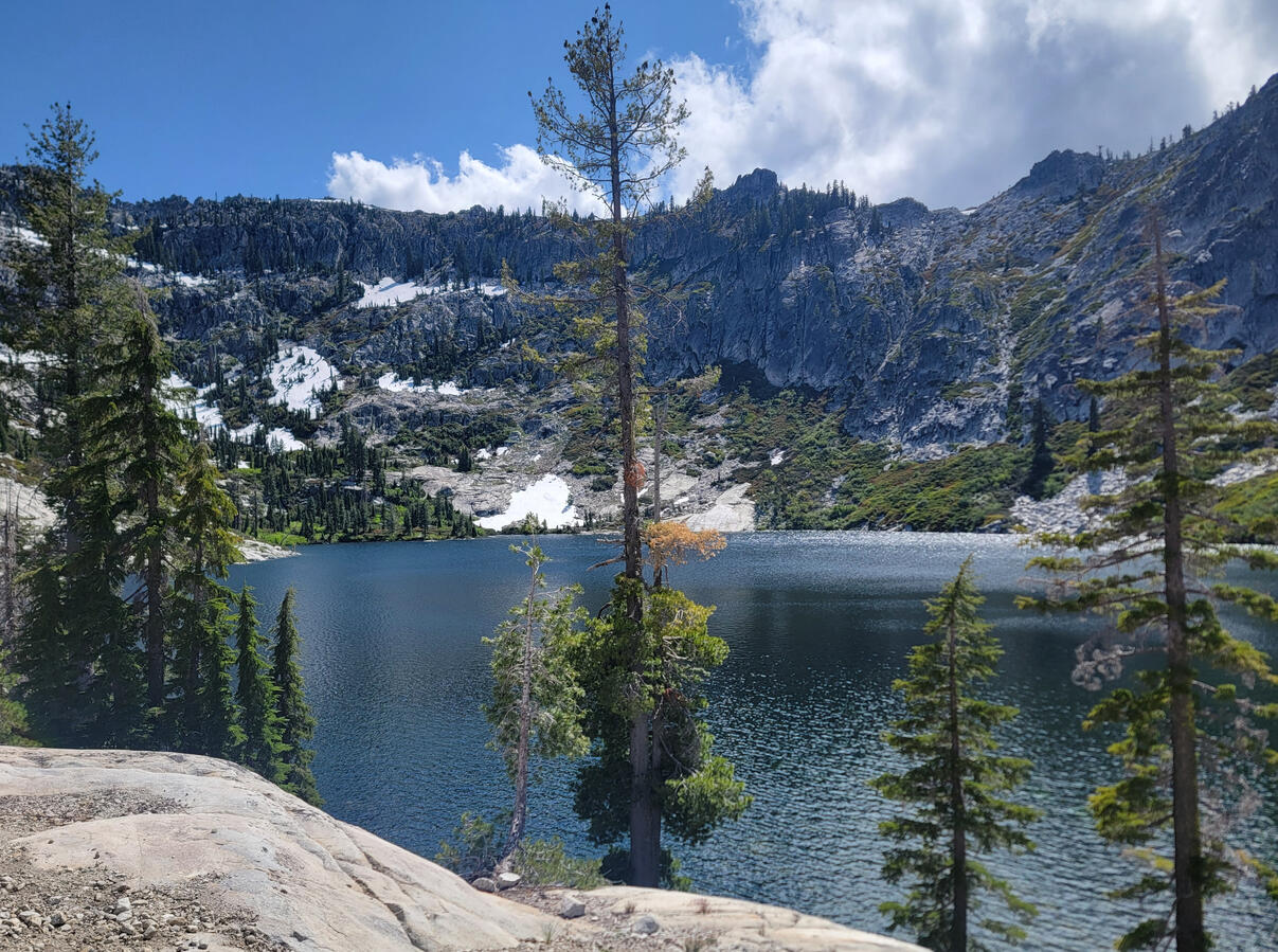 Untitled Backpacking in the Trinity Alps